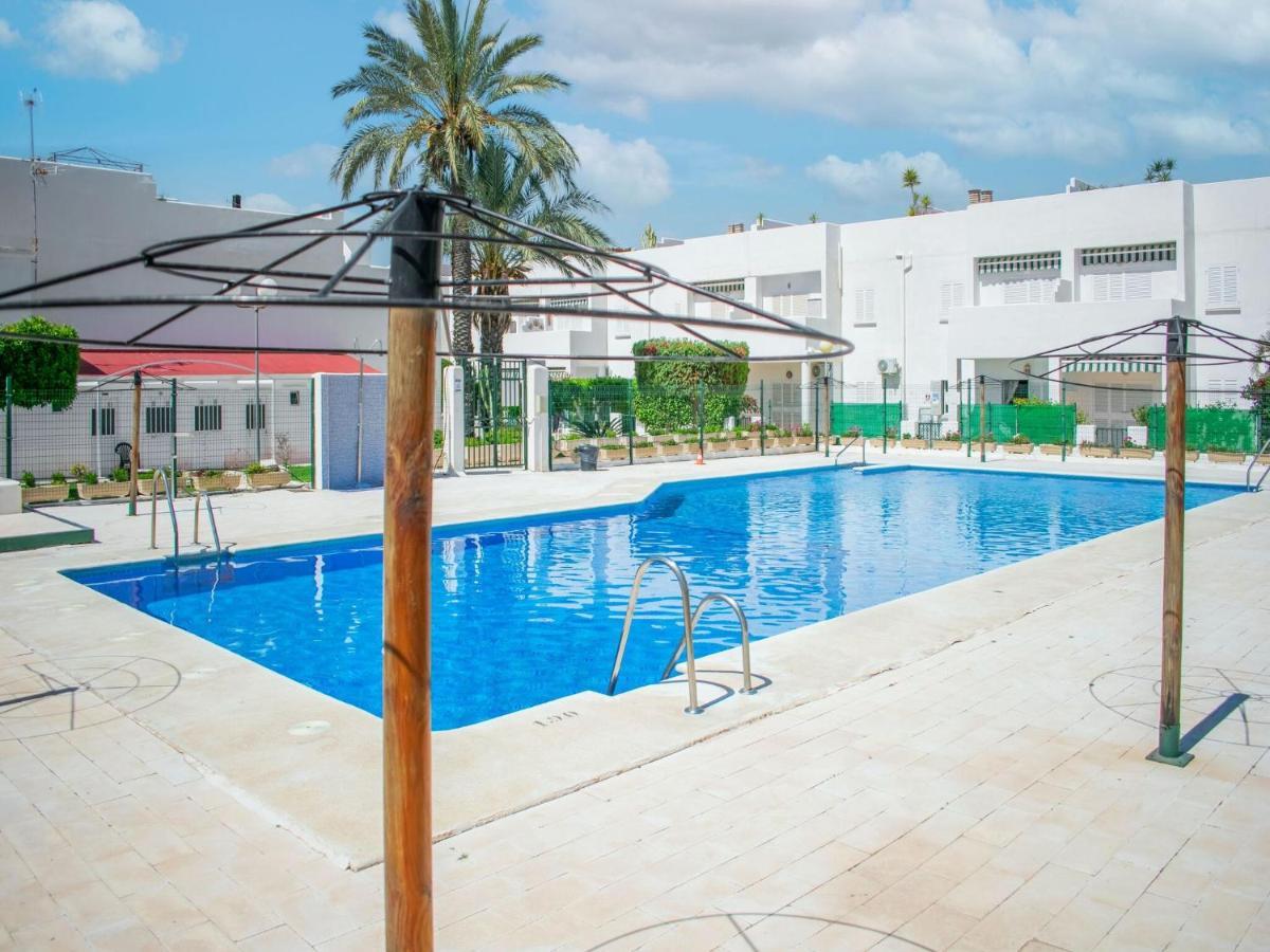 Belvilla By Oyo Apartamento Las Marinas Los Amarguillos Екстериор снимка
